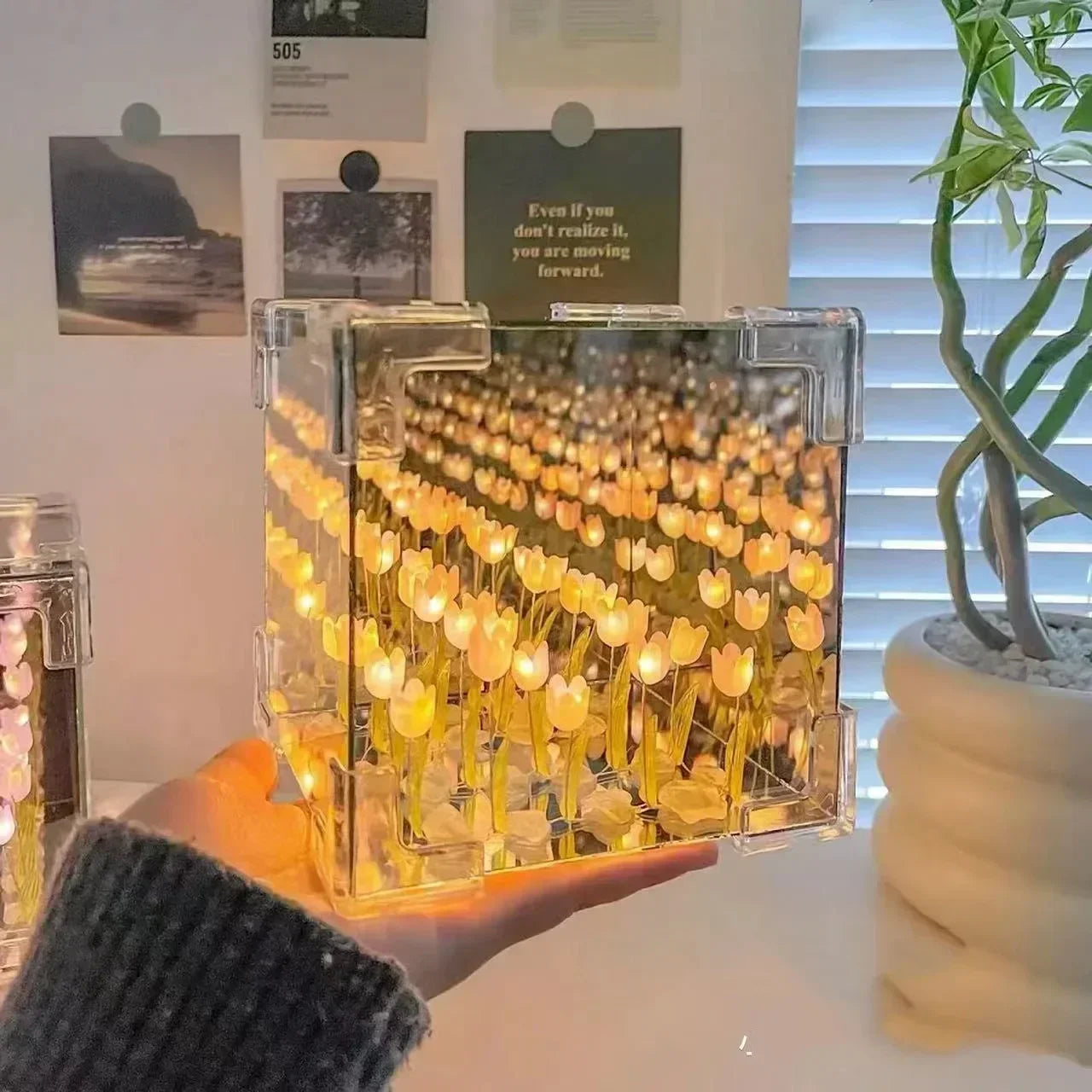 Lampe Cube LED DIY Tulipe à Créer Soit-même