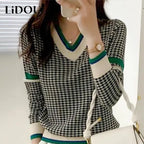 Pull Col V Motif Pied de Poule