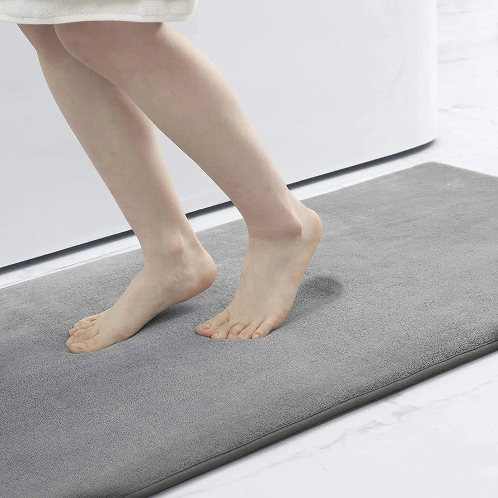 ULTRA soft and ULTRA absorbent bath mat
