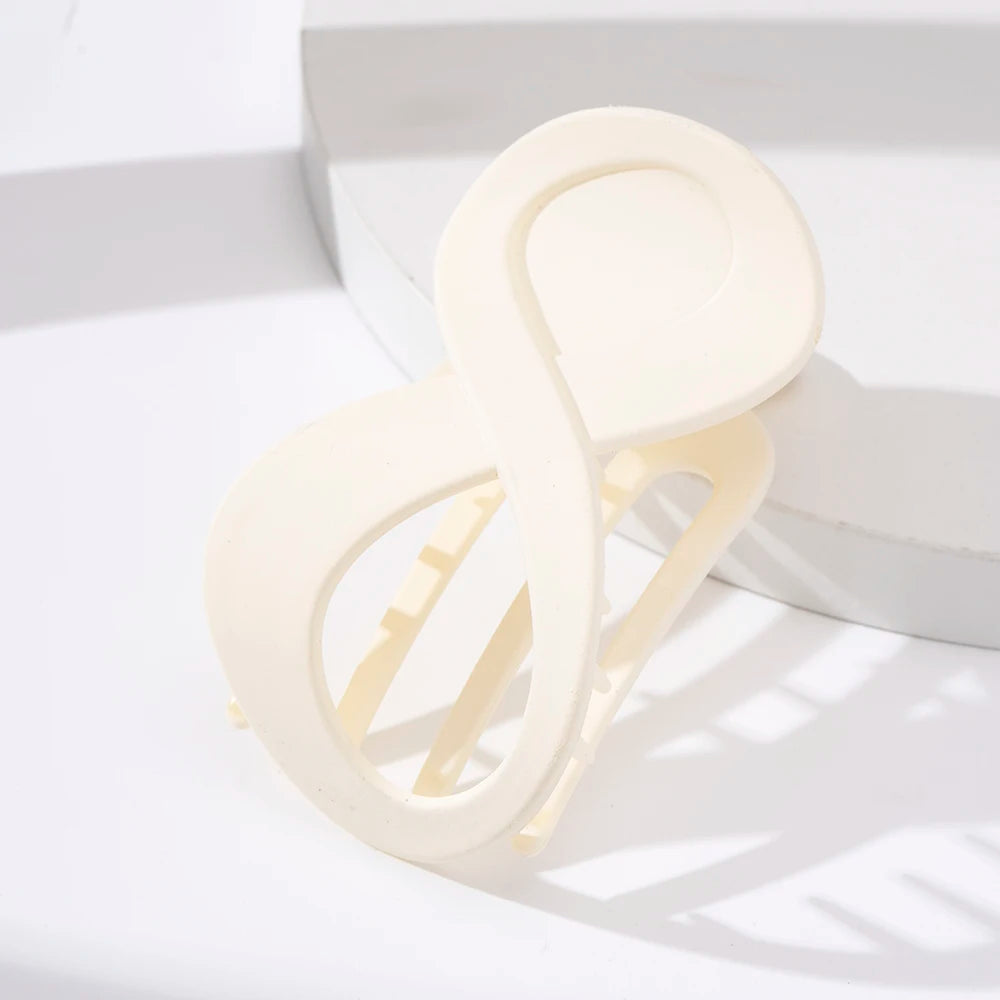 Pince à Cheveux Infinity – Accessoire Multi-Styles pour Chignons et Coiffures