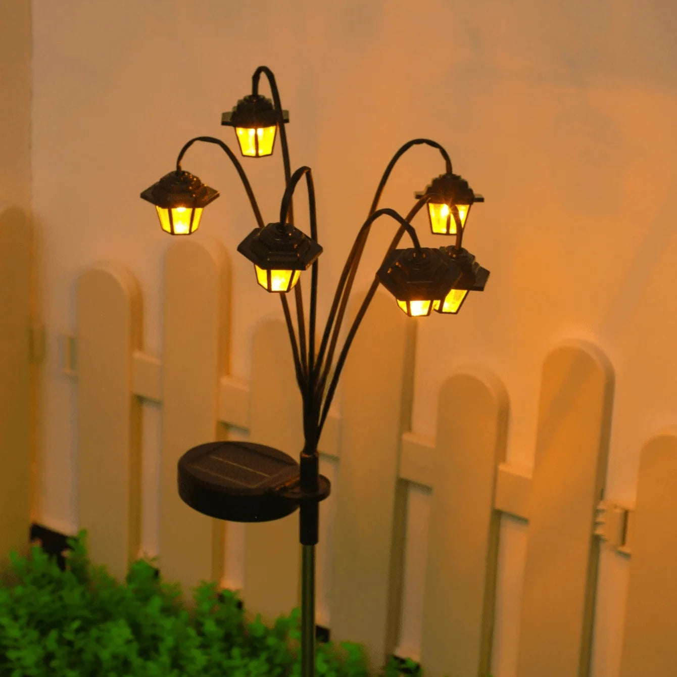 Lampadaire Solaire 6 Mini Lanternes à LED – Éclairage Décoratif pour Jardin, Cour & Terrasse