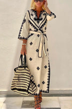 Robe Bohème Élégante à Broderies Contrastées