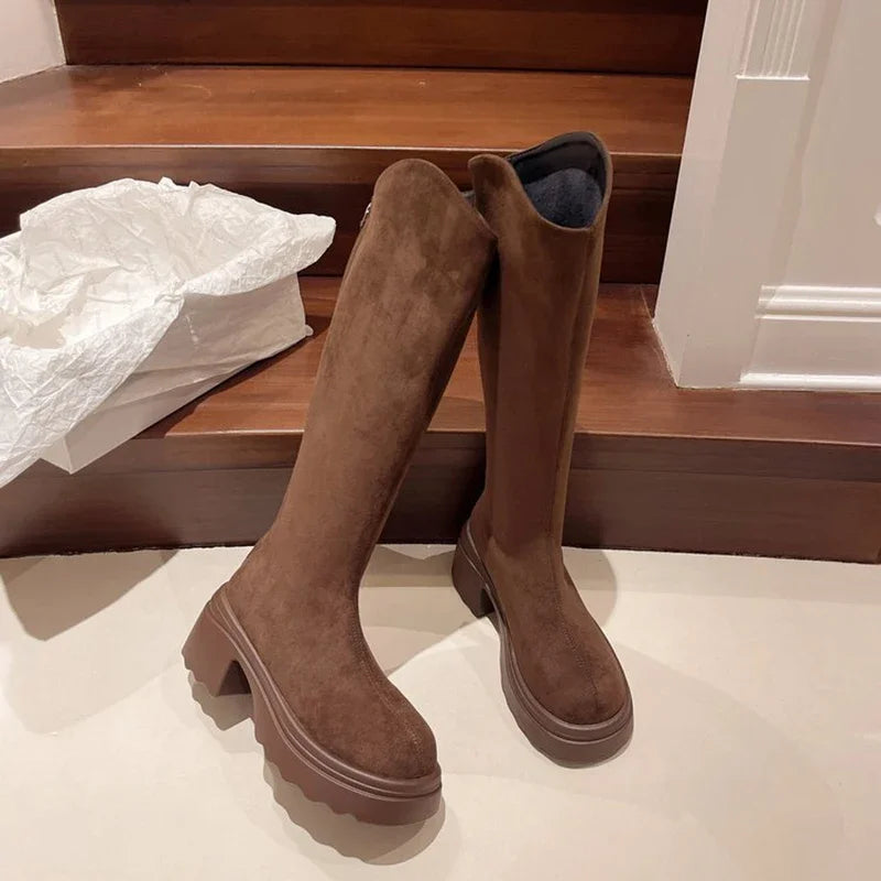 Bottes Cavalière Montantes en Suédine à Plateforme