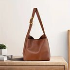 Sac Minimaliste en Cuir PU - Large Boucle Moderne