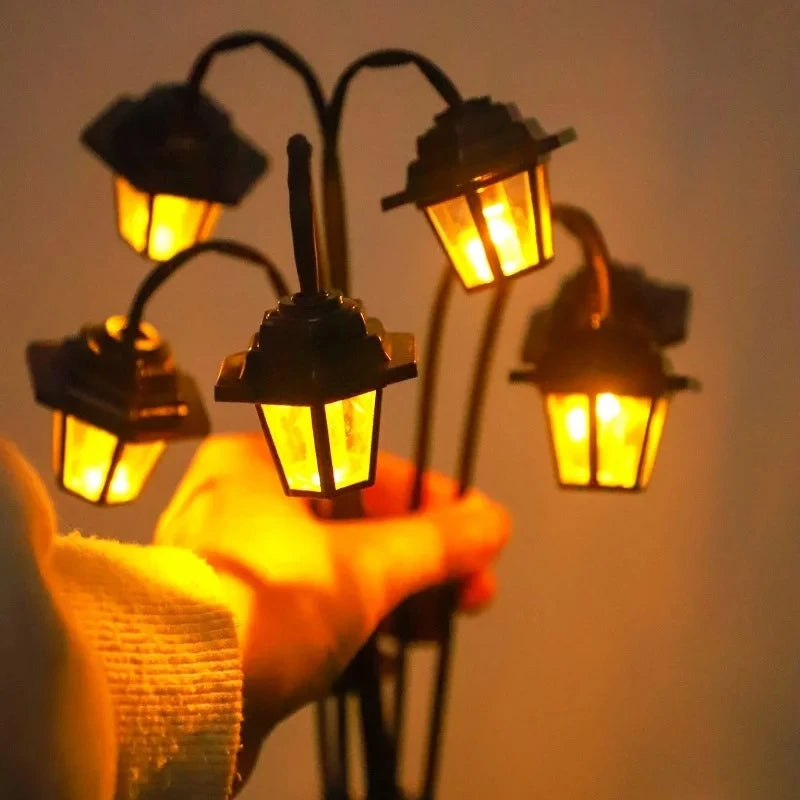 Lampadaire Solaire 6 Mini Lanternes à LED – Éclairage Décoratif pour Jardin, Cour & Terrasse