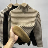 Pull Marinière Col Roulé détail bijoux col - Intérieur polaire
