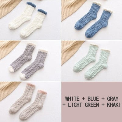 x5 Pastel fluffy socks