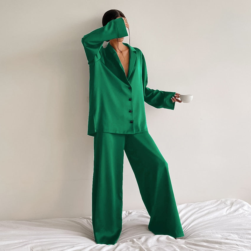 Pyjama ample en satin