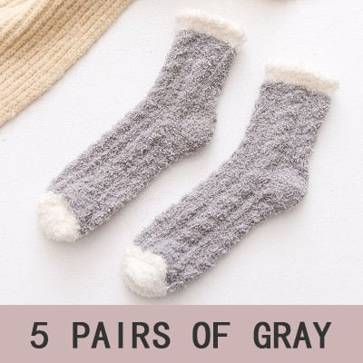 x5 Pastel fluffy socks