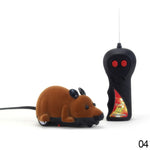 Souris télécommandée pour chats