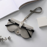 Pochette pour lunettes en cuir souple