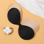 Soutien-gorge invisible autocollant