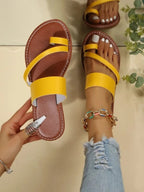 Flat Toe-Post Sandals - PU Leather