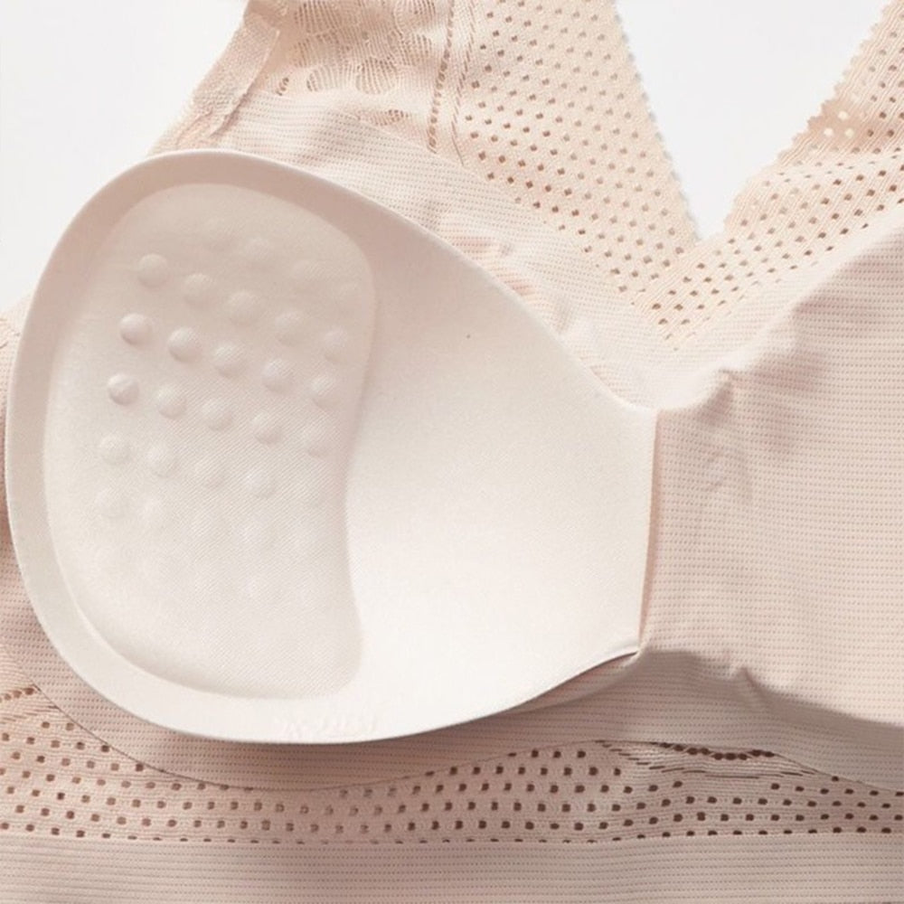 Brassière sans armatures à dentelle