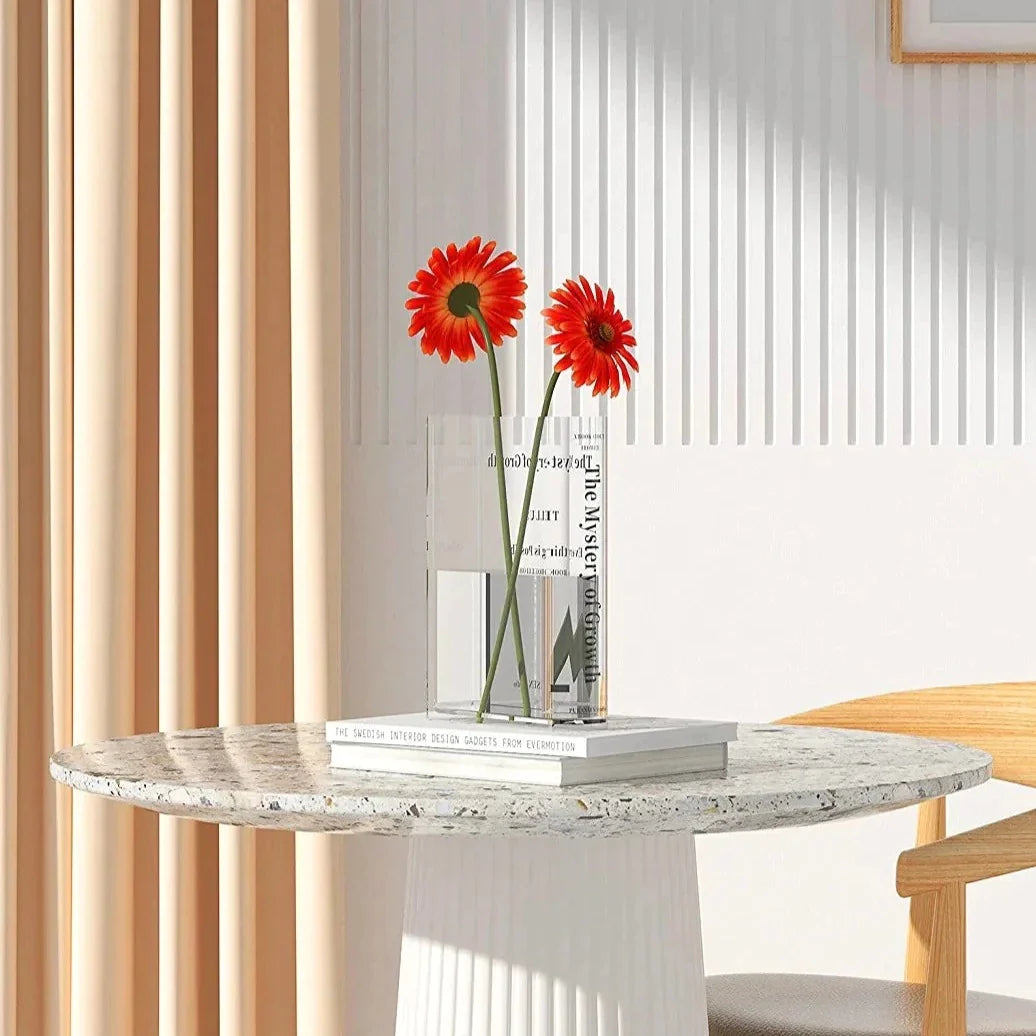Vase décoratif en livre pour fleur